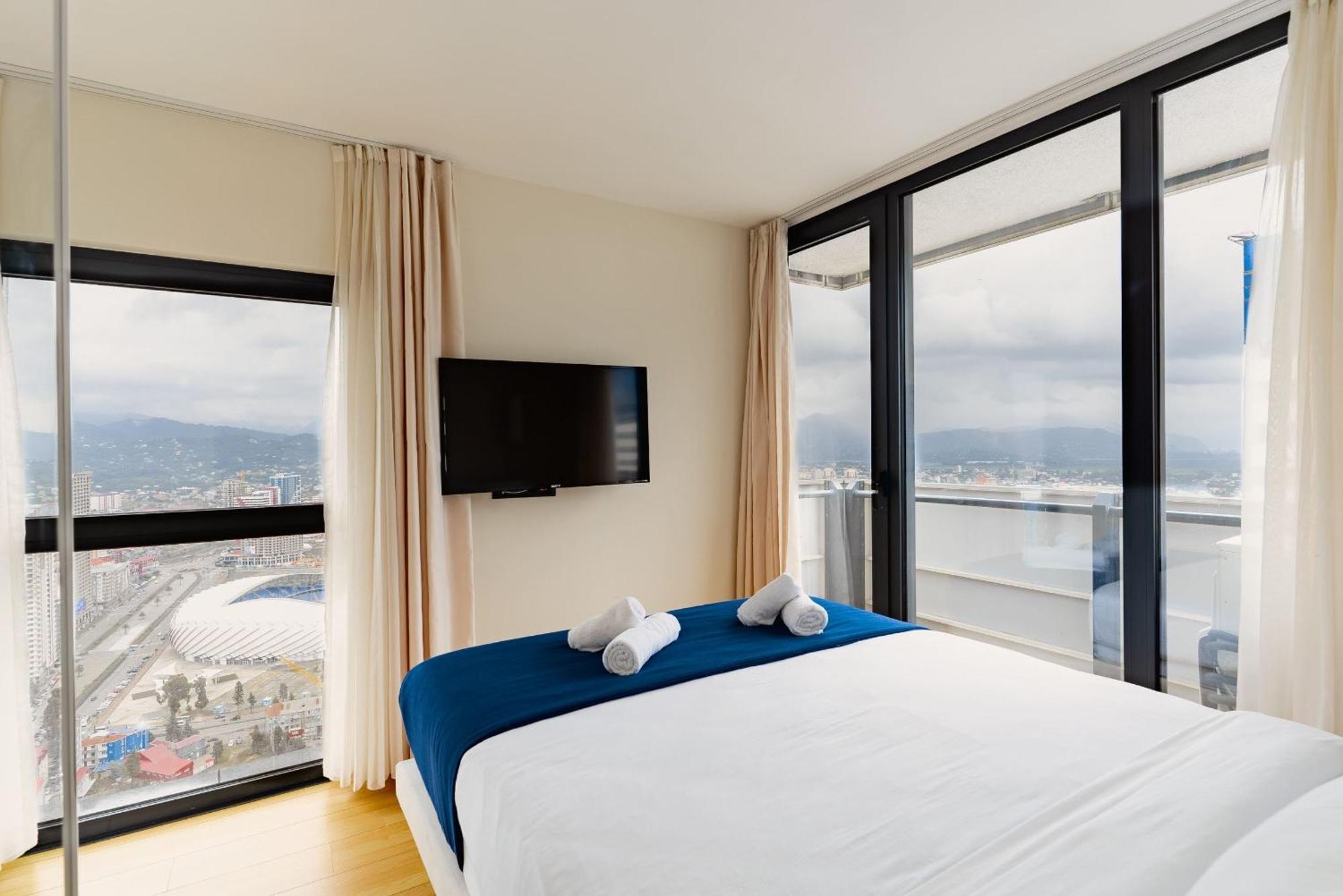 Luxury Beach Front Hotel Batumi Exterior foto